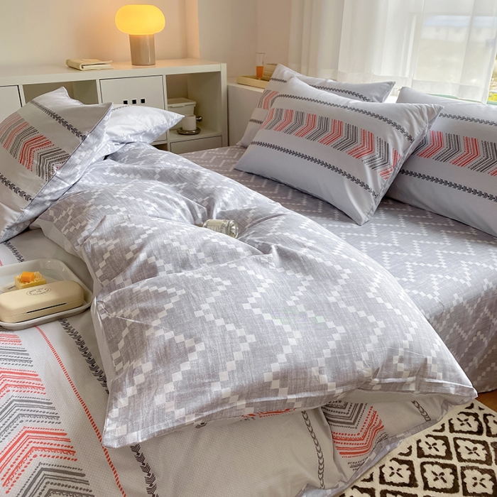 91家纺网 家纺一手货源 找家纺 田野 2022新款13372全棉小清新印花四件套 浮光