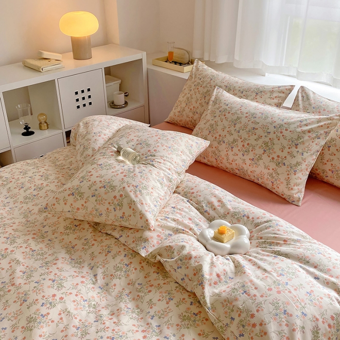 91家纺网 家纺一手货源 找家纺 田野 2022新款13372全棉小清新印花四件套 花束