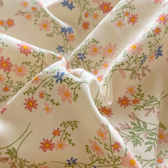 91家纺网 家纺一手货源 找家纺 田野 2022新款13372全棉小清新印花四件套 花束