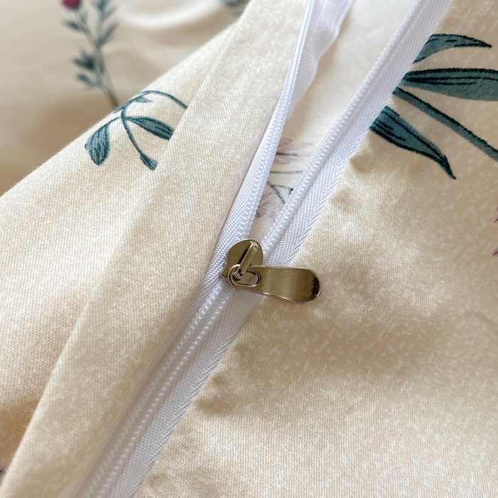 91家纺网 家纺一手货源 找家纺 田野 2022新款13372全棉小清新印花四件套 摇曳