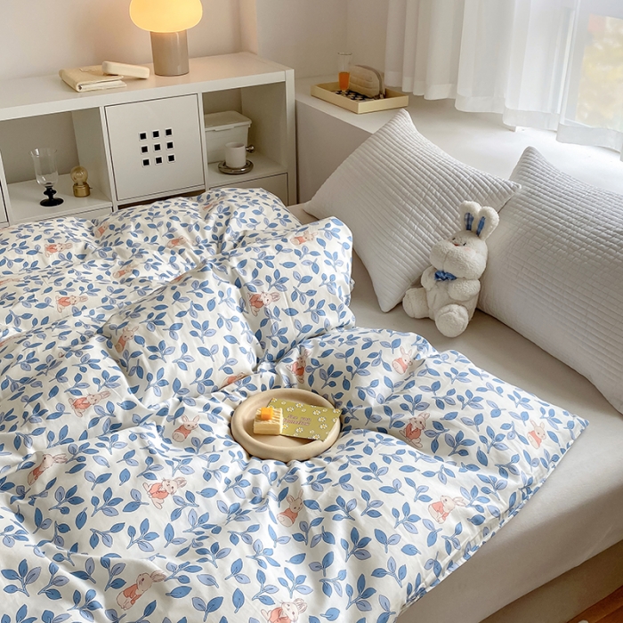 91家纺网 家纺一手货源 找家纺 田野 2022新款40支13372全棉单被套 菲菲兔