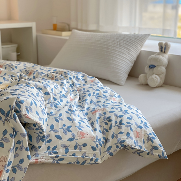 91家纺网 家纺一手货源 找家纺 田野 2022新款40支13372全棉单被套 菲菲兔