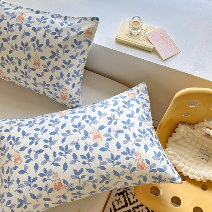 91家纺网 家纺一手货源 找家纺 田野 2022新款40支13372全棉单枕头 菲菲兔