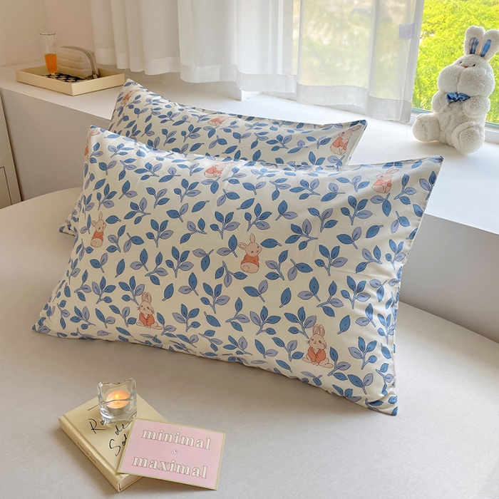 91家纺网 家纺一手货源 找家纺 田野 2022新款40支13372全棉单枕头 菲菲兔