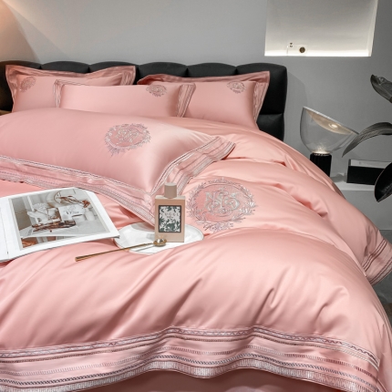 200支新款长绒棉宽边刺绣四件套