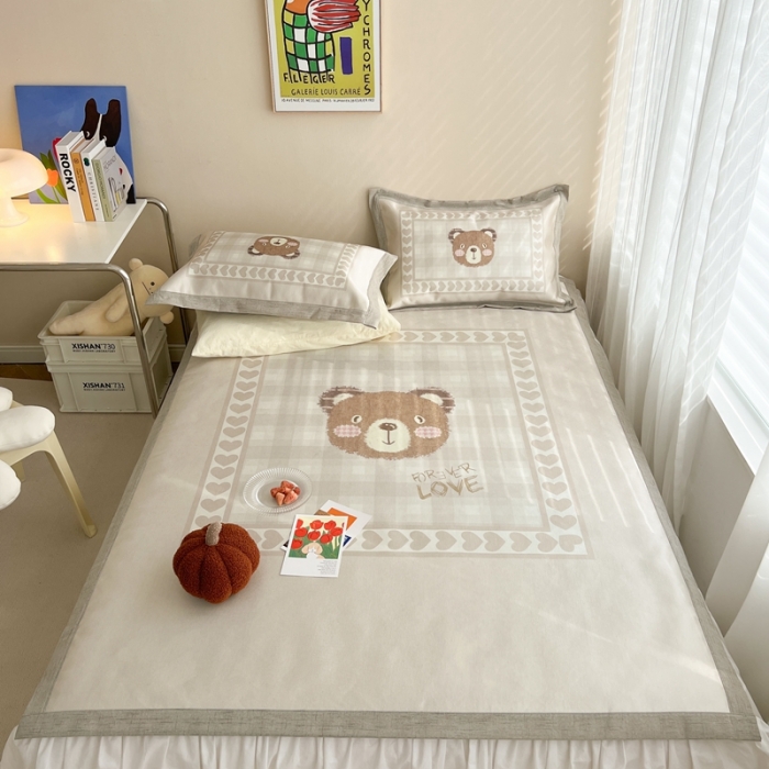 91家纺网 家纺一手货源 找家纺 时年 2022新款全工艺环保数码印花高品质水洗冰丝凉席 爱心熊