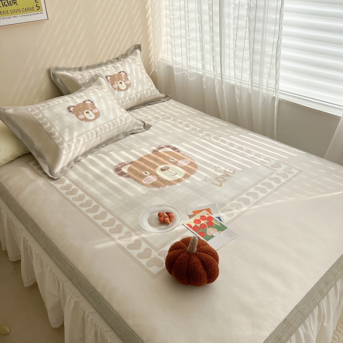 91家纺网 家纺一手货源 找家纺 时年 2022新款全工艺环保数码印花高品质水洗冰丝凉席 爱心熊