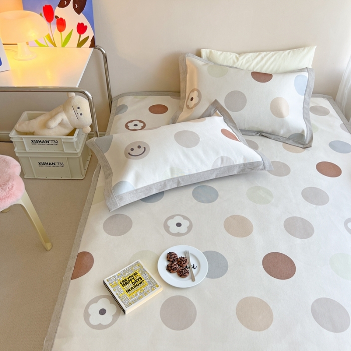 91家纺网 家纺一手货源 找家纺 时年 2022新款全工艺环保数码印花高品质水洗冰丝凉席 微笑波点