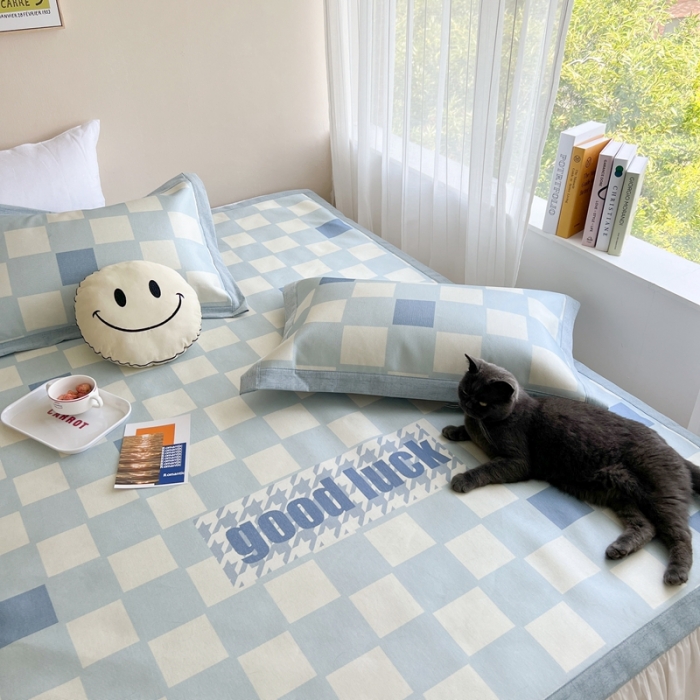 91家纺网 家纺一手货源 找家纺 时年 2022新款全工艺环保数码印花高品质水洗冰丝凉席 幸运格