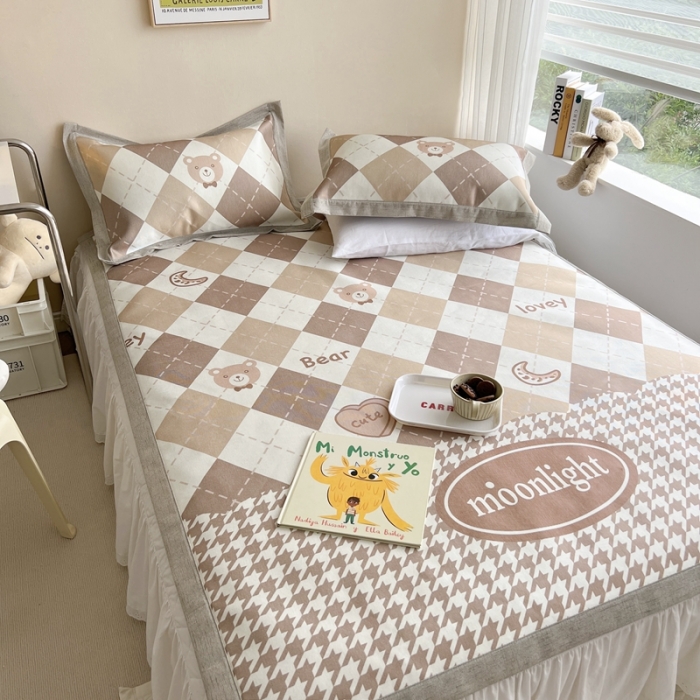 91家纺网 家纺一手货源 找家纺 时年 2022新款全工艺环保数码印花高品质水洗冰丝凉席 月亮宝贝