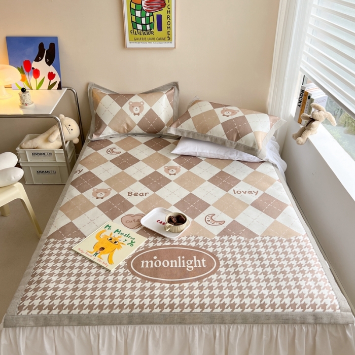 91家纺网 家纺一手货源 找家纺 时年 2022新款全工艺环保数码印花高品质水洗冰丝凉席 月亮宝贝