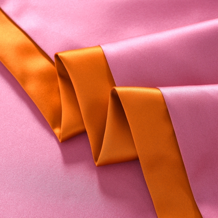 91家纺网 家纺一手货源 找家纺 莉人坊美容床罩批发 2023贵妃段天丝美容床罩四件套 蔷薇花语红