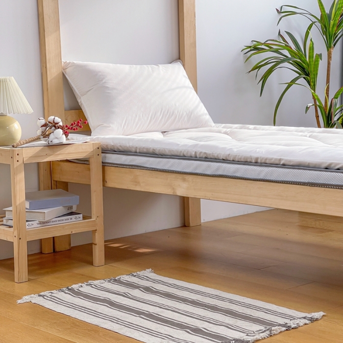 91家纺网 家纺一手货源 找家纺 棉造家居 2022新款宿舍床垫 白色