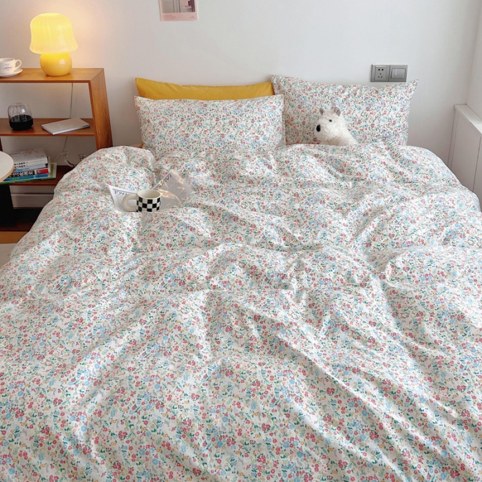 91家纺网 家纺一手货源 找家纺 艾沁 2022新款复古碎花纯棉四件套 春见