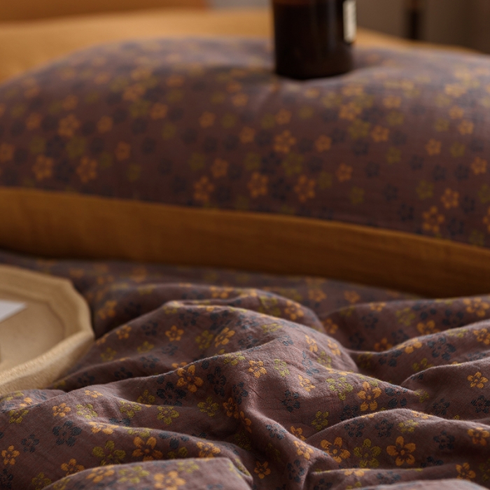 91家纺网 家纺一手货源 找家纺 黛馨 2023新款复古双层纱四件套 小梅花-1