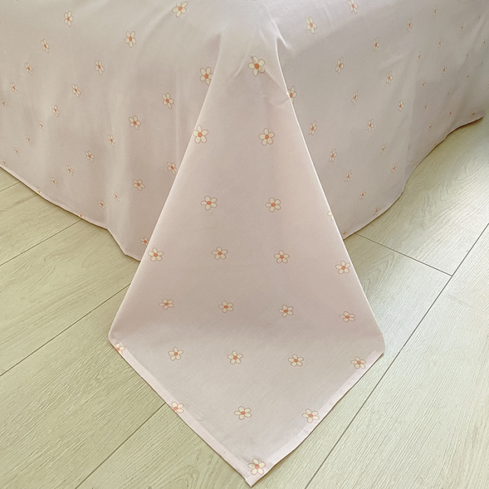 91家纺网 家纺一手货源 找家纺 桃子家居 2022新款ins小清新奶油卡通纯棉系列四件套 花朵小樱桃