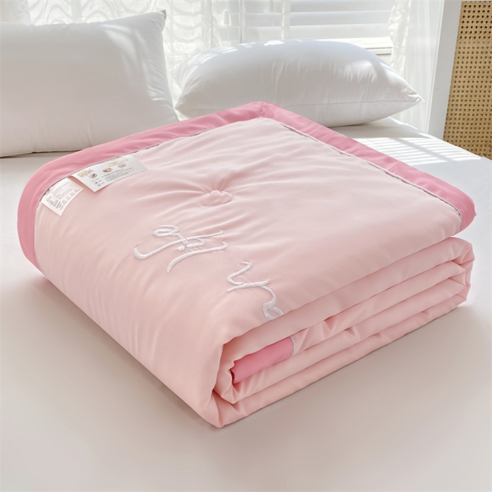 91家纺网 家纺一手货源 找家纺 米乐被业2025新款凉感绣花大豆夏被空调被被子被芯樱花粉