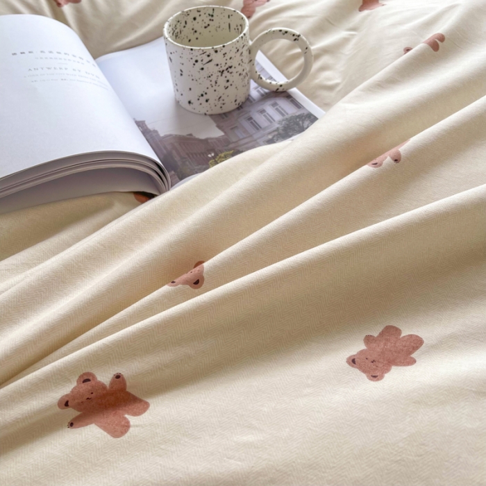 91家纺网 家纺一手货源 找家纺 柠馨 2023新款现代极简13376全棉四件套(硬包) 熊宝贝