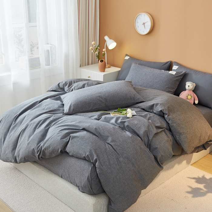 91家纺网 家纺一手货源 找家纺 宝士康 2023新款无印风系列四件套 低调灰