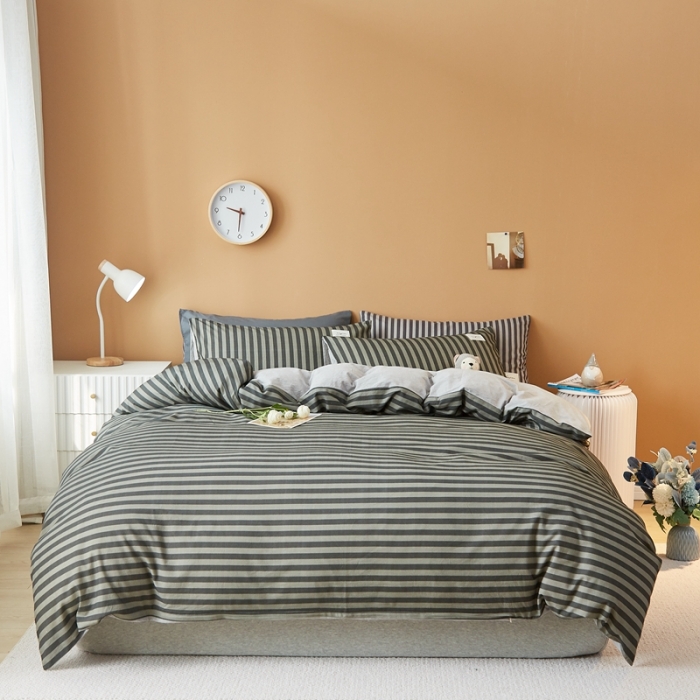 91家纺网 家纺一手货源 找家纺 宝士康 2023新款无印风系列四件套 简约灰条