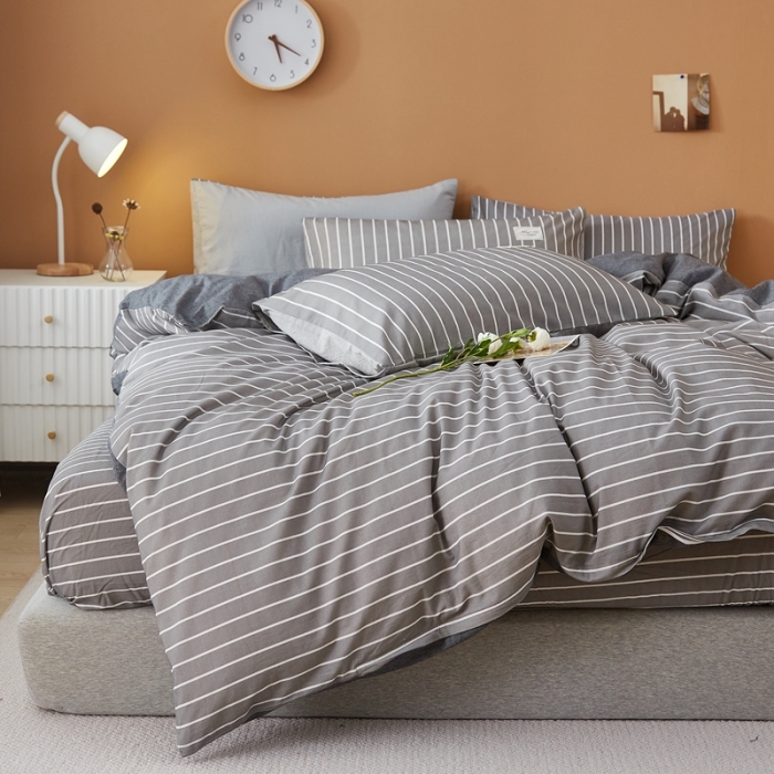 91家纺网 家纺一手货源 找家纺 宝士康 2023新款无印风系列四件套 麻灰白条