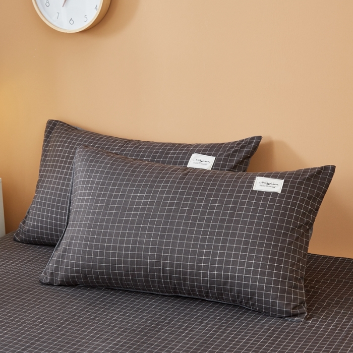 91家纺网 家纺一手货源 找家纺 宝士康 2023新款无印风系列四件套 小黑格