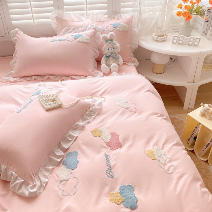 91家纺网 家纺一手货源 找家纺 （总）易禾家纺 2022新款小清新水洗亲肤棉四件套七彩云朵