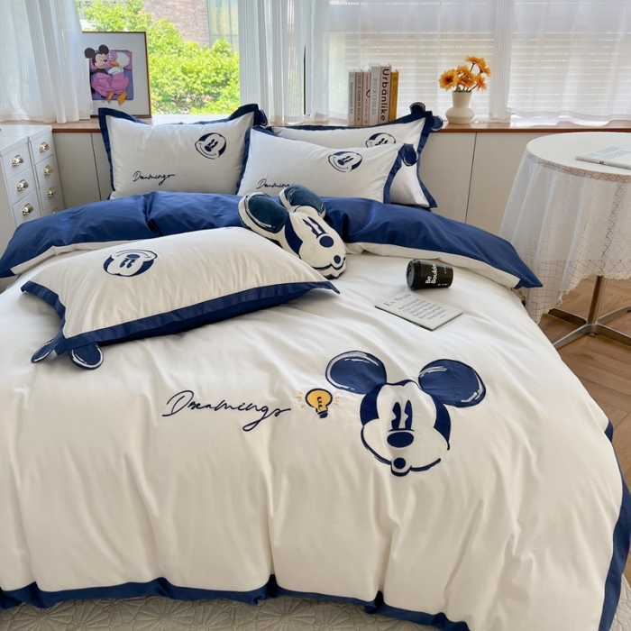 91家纺网 家纺一手货源 找家纺 （总）朗莎家纺 2022新款正版迪士尼长绒棉四件套