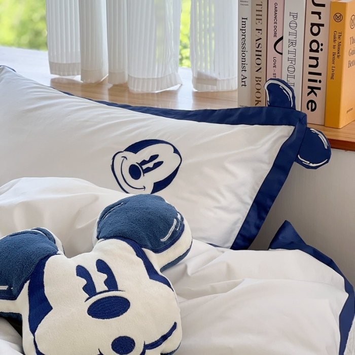 91家纺网 家纺一手货源 找家纺 （总）朗莎家纺 2022新款正版迪士尼长绒棉四件套