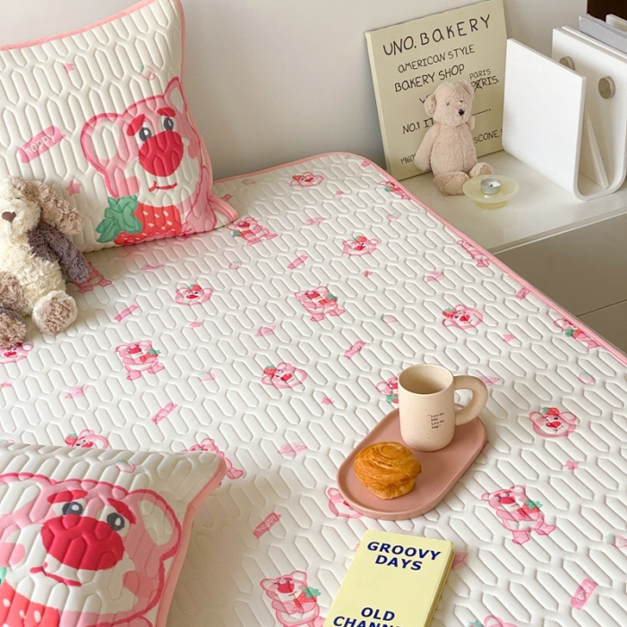 91家纺网 家纺一手货源 找家纺 （总）朗莎家纺 2022新款可机洗凉感丝迪士尼乳胶凉席