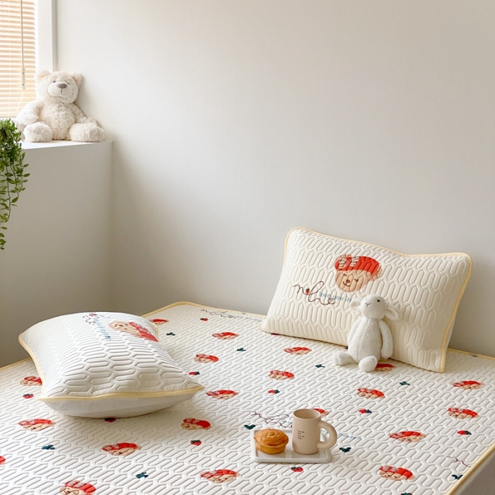 91家纺网 家纺一手货源 找家纺 朗莎家纺 2022新款可机洗凉感丝卡通乳胶凉席 达菲