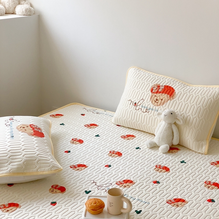 91家纺网 家纺一手货源 找家纺 朗莎家纺 2022新款可机洗凉感丝卡通乳胶凉席 达菲