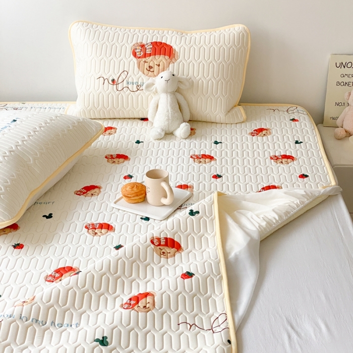 91家纺网 家纺一手货源 找家纺 朗莎家纺 2022新款可机洗凉感丝卡通乳胶凉席 达菲熊床笠