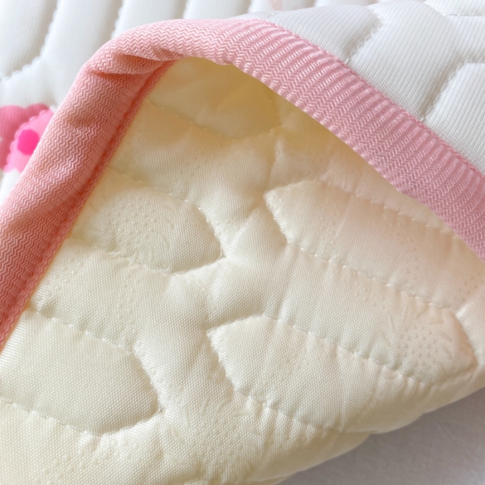 91家纺网 家纺一手货源 找家纺 朗莎家纺 2022新款可机洗凉感丝卡通乳胶凉席 琳娜贝尔