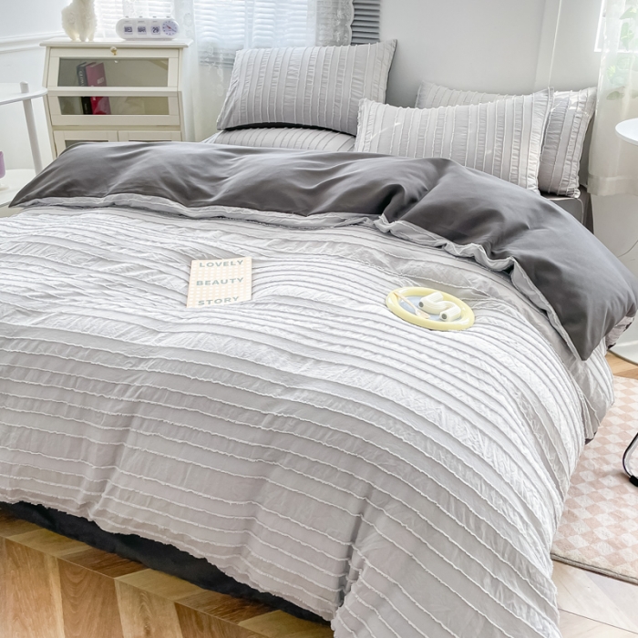 91家纺网 家纺一手货源 找家纺 古吉梦 2022新款剪花简约条系列四件套浅灰+高级灰