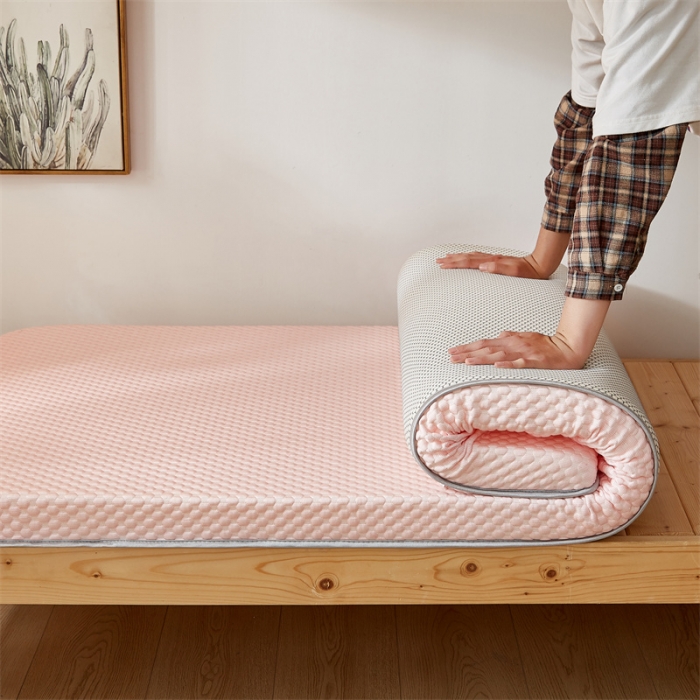 91家纺网 家纺一手货源 找家纺 （总）寐珂 2025新款A类凉感魔豆豆床垫-学生款