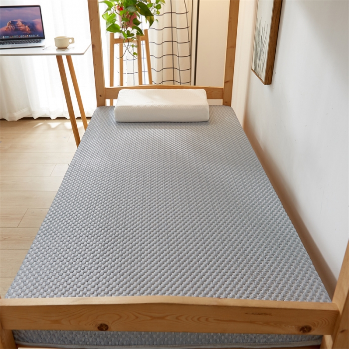 91家纺网 家纺一手货源 找家纺 2025新款A类凉感魔豆豆床垫-烟熏灰