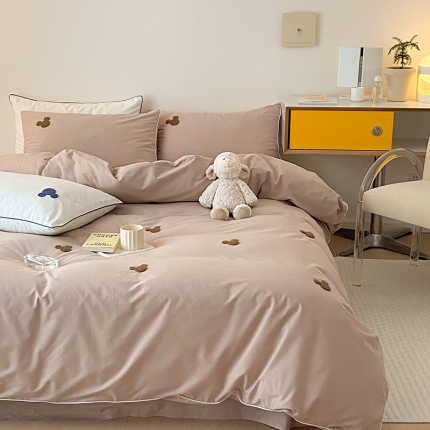 91家纺网 家纺一手货源 找家纺 免费授权迪士尼全棉水洗棉四件套毛巾绣迪士尼四件套Diseny