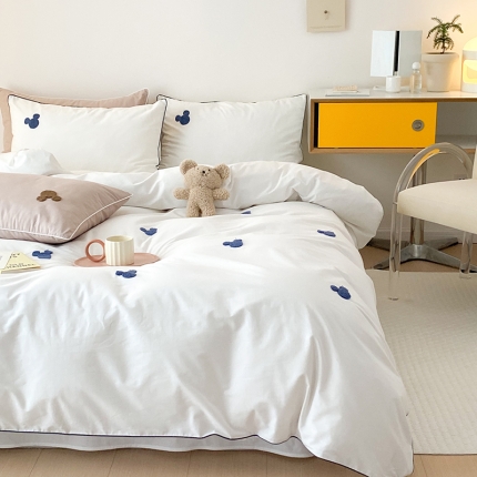 91家纺网 家纺一手货源 找家纺 免费授权迪士尼全棉水洗棉四件套毛巾绣迪士尼四件套Diseny