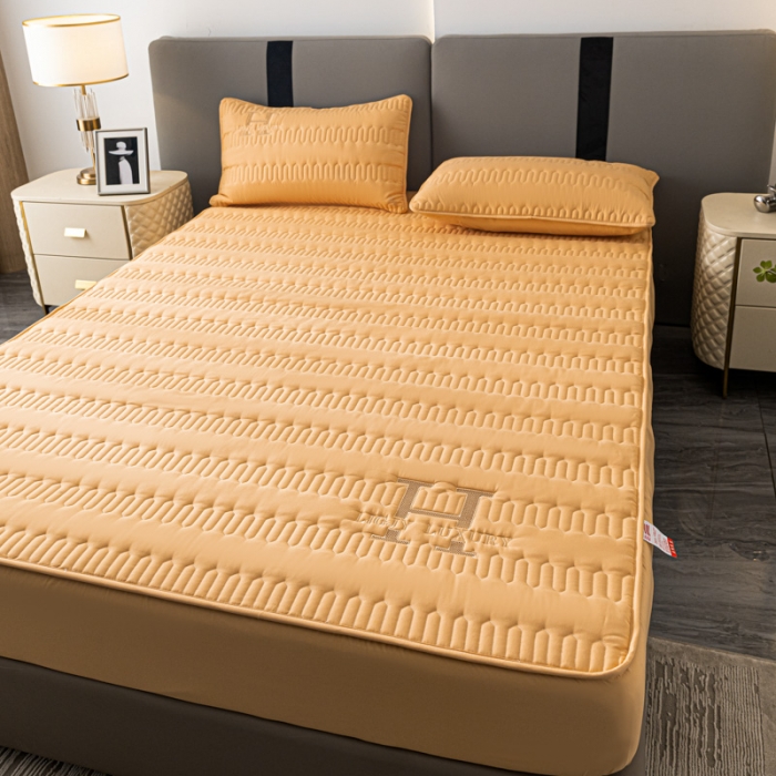 91家纺网 家纺一手货源 找家纺 鑫钰 2023年新款原棉大豆夹棉床笠直播爆款 琥珀橙