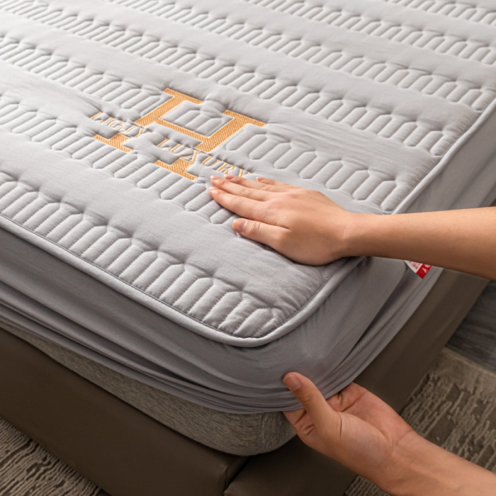 91家纺网 家纺一手货源 找家纺 鑫钰 2023年新款原棉大豆夹棉床笠直播爆款 雅致灰