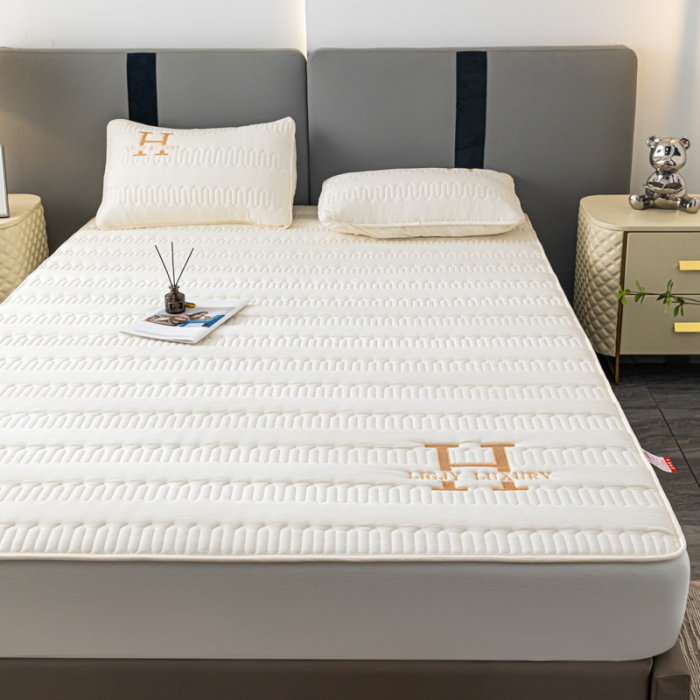 91家纺网 家纺一手货源 找家纺 鑫钰 2023年新款原棉大豆夹棉床笠直播爆款 珍珠白