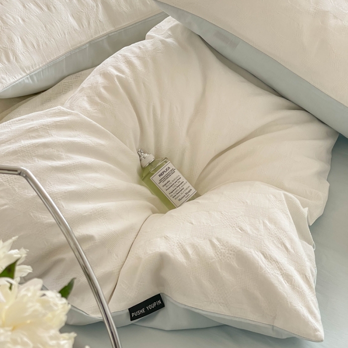 91家纺网 家纺一手货源 找家纺 梦享生活 2022新款40支华夫格提花四件套 盐白双拼