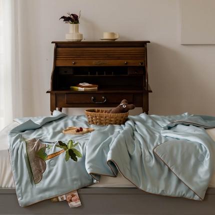 91家纺网 家纺一手货源 找家纺 汇庭 2022新款单人绣花天丝夏被子被芯 恐龙蓝