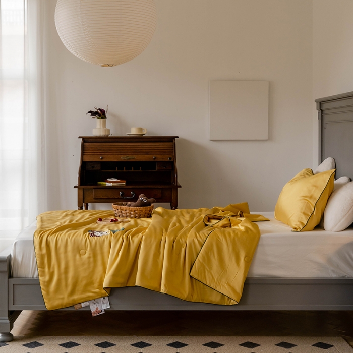 91家纺网 家纺一手货源 找家纺 （总）汇庭 2022新款单人绣花天丝夏被子被芯