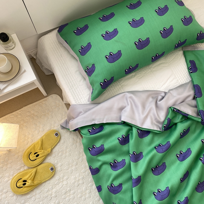 91家纺网 家纺一手货源 找家纺 汇庭 2022新款单人天丝卡通印花夏被子被芯 大嘴蛙