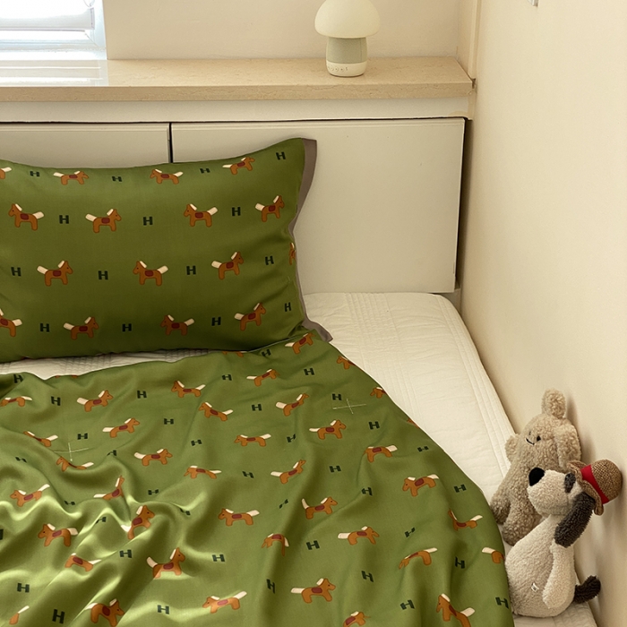 91家纺网 家纺一手货源 找家纺 汇庭 2022新款单人天丝卡通印花夏被子被芯 皮卡