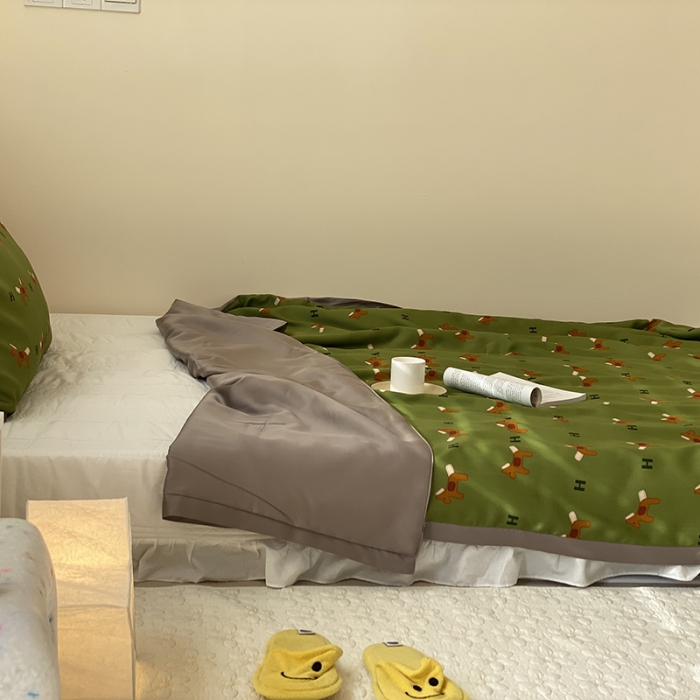 91家纺网 家纺一手货源 找家纺 汇庭 2022新款单人天丝卡通印花夏被子被芯 皮卡