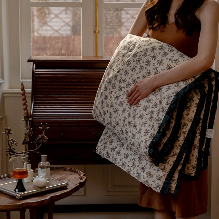 91家纺网 家纺一手货源 找家纺 汇庭 2022新款拼色印花夏被子被芯-风格一 布拉格