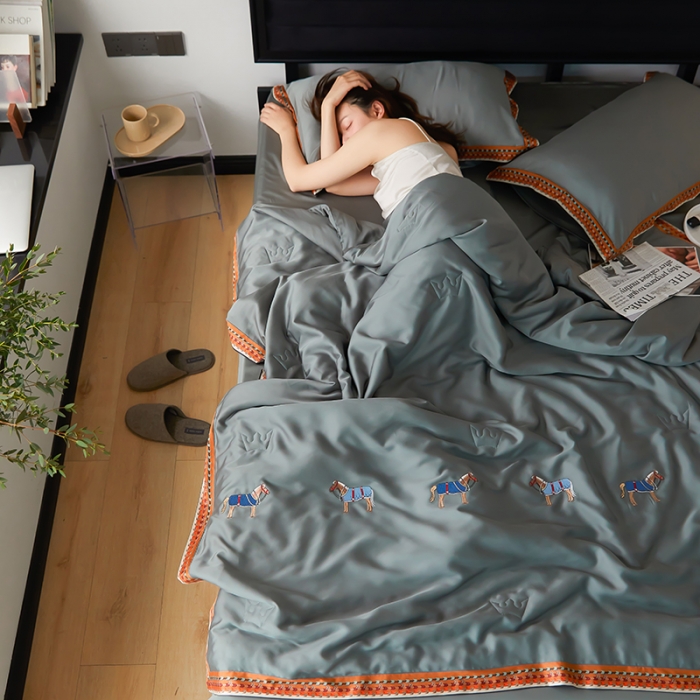 91家纺网 家纺一手货源 找家纺 汇庭 2022新款奥地利60天丝数码花边夏被-马德里 马德里绿色